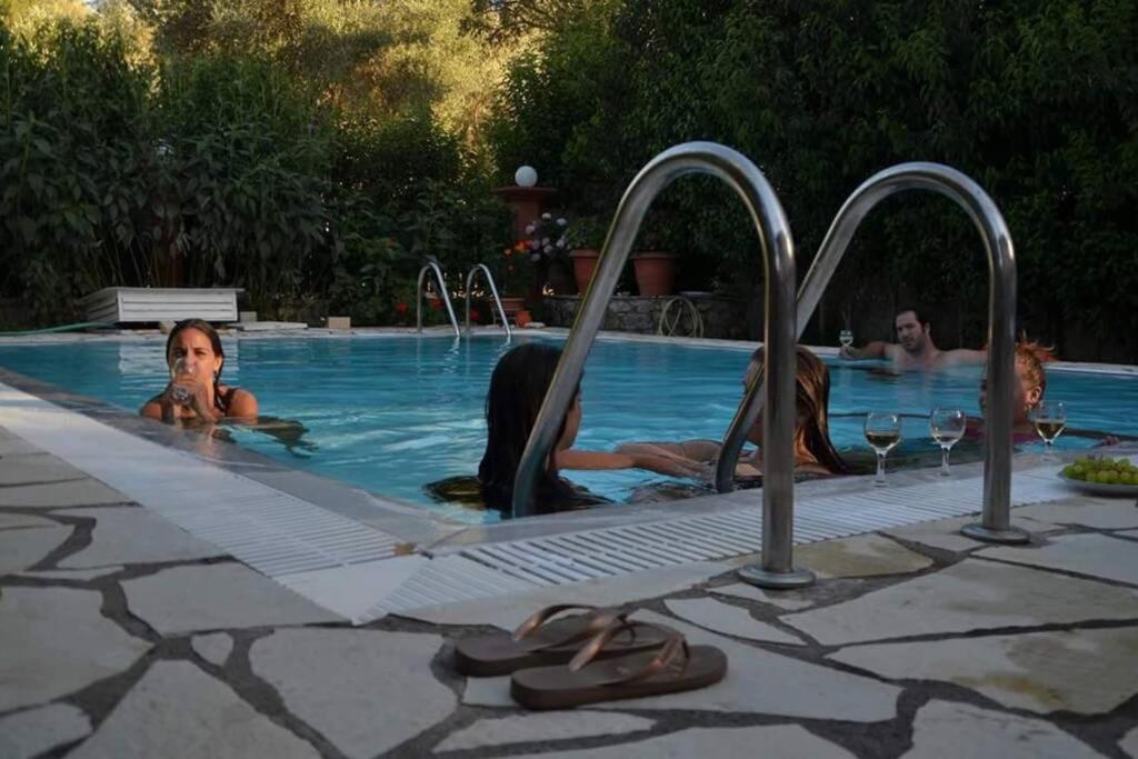 Villa Loula Lygia  Bagian luar foto